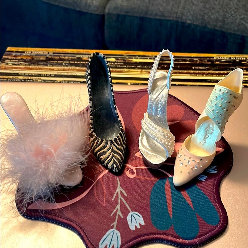 Elegant Women's Shoe Collection